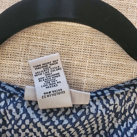 Catherines 2X Mixed Color Mixed Pattern Blouse Top - Picture 7 of 9